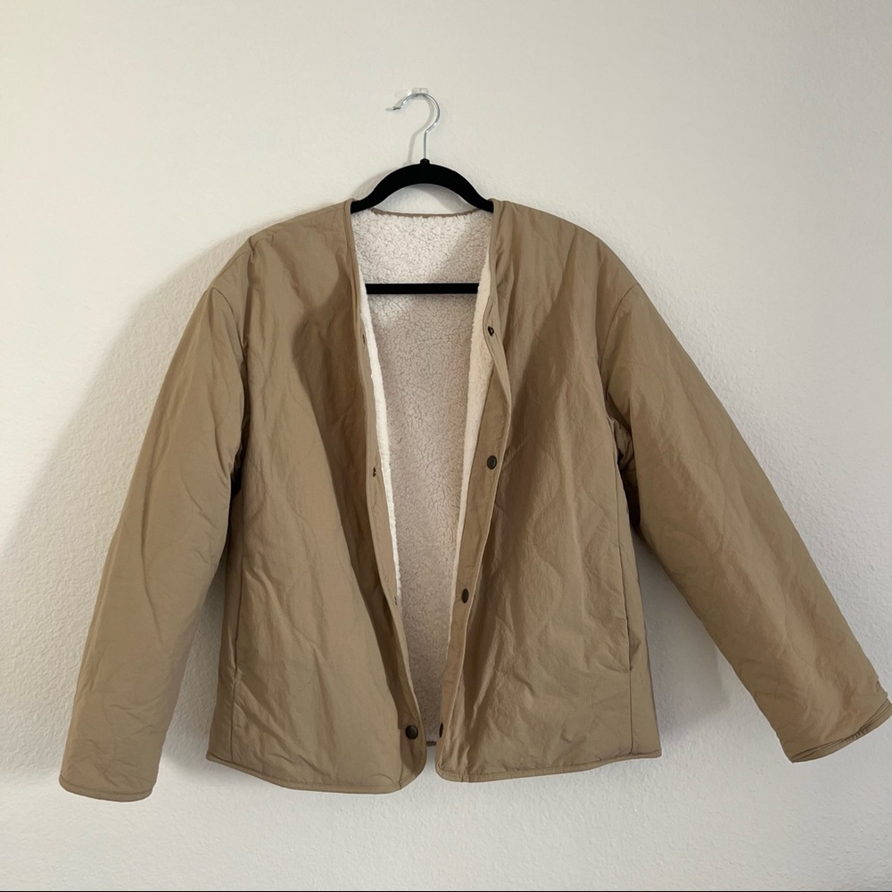 Uniqlo Reversible Quilted Fleece Collarless Jacket